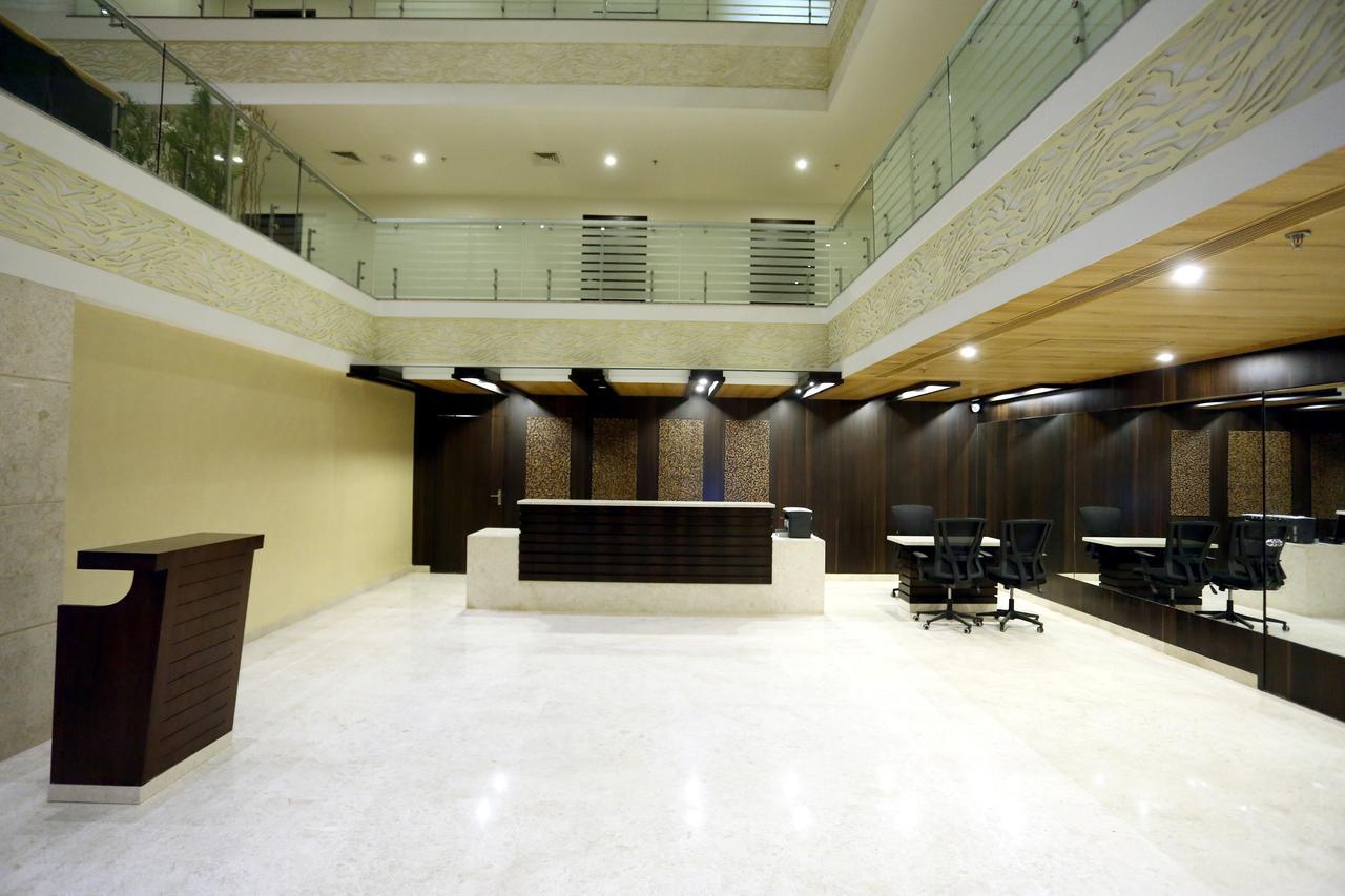 Solitaire Hotel Raipur  Ngoại thất bức ảnh